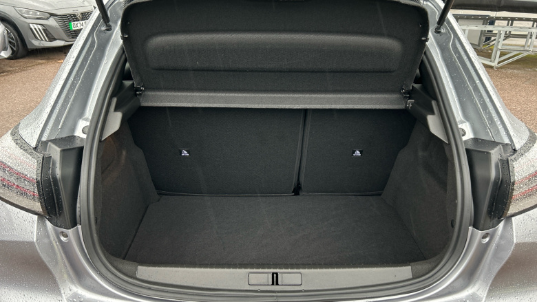 Peugeot 208 1.2 PureTech 100 Allure 5dr Petrol Hatchback